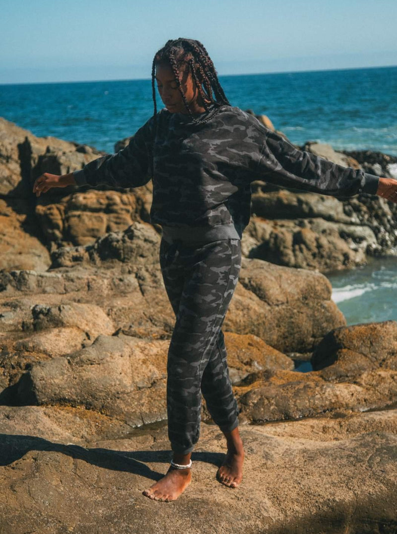 Classic Sweatshirt - Camo Shadow