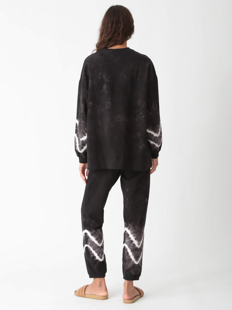 Neil Sweatshirt - Onyx / Cloud Chevron