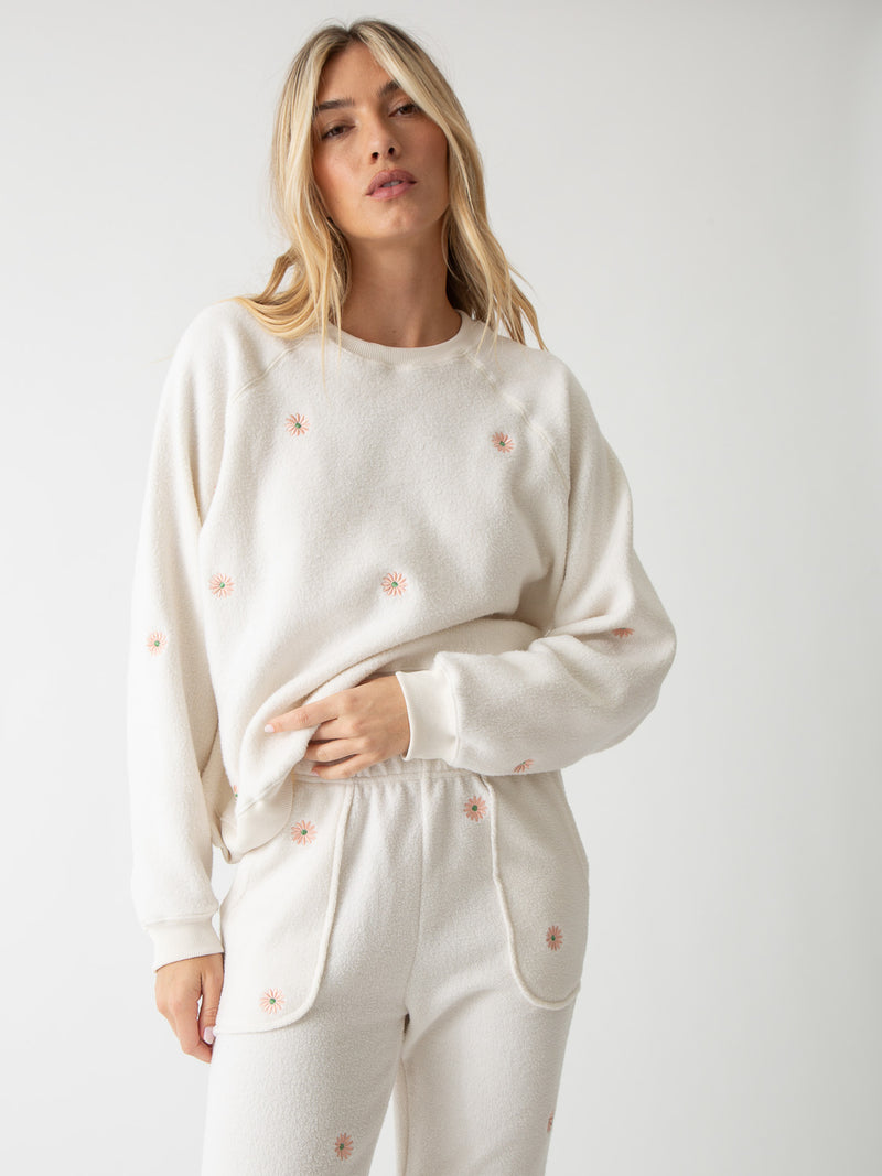 Ronan Sherpa Pullover - Ivory Daisy Embroidery